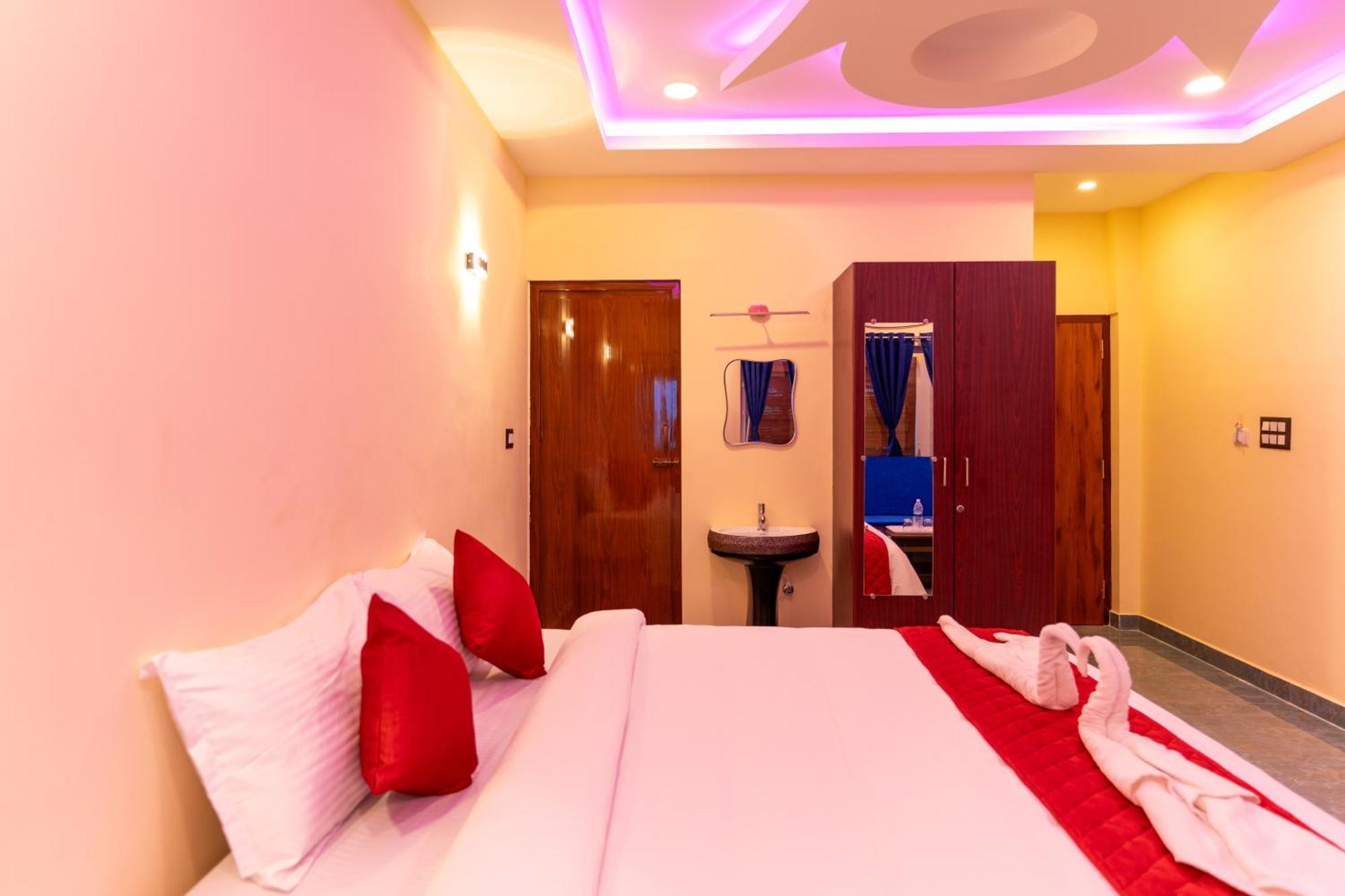 Auro Beach Resort Pondicherry Dış mekan fotoğraf